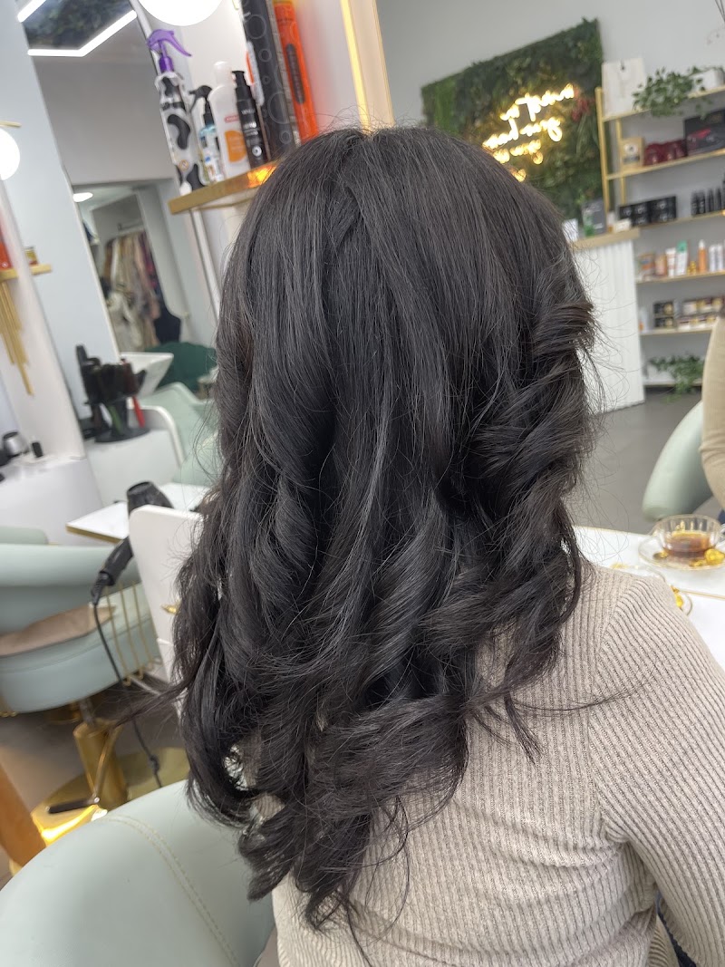 Class Hair and Beauty - Coiffure Antwerp - OneBooking