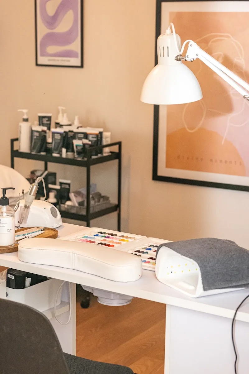 phlox - Institut de beauté Ghent - Photo de couverture - OneBooking