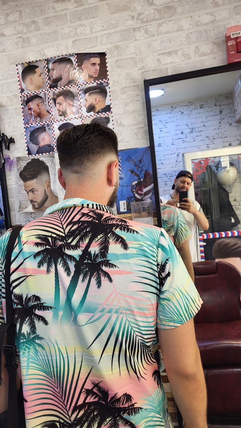 Peluquería rotterdam - Coiffure Palma De Mallorca - OneBooking