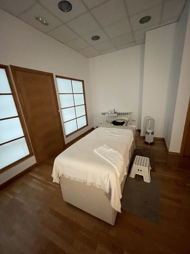 Japanese Head Spa Coruña - Coiffure A Coruña - OneBooking