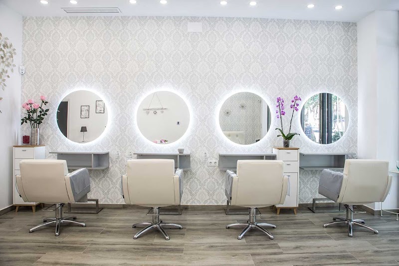 Peluquería Pepa Díaz, Salón de Belleza - Coiffure Cartagena - OneBooking