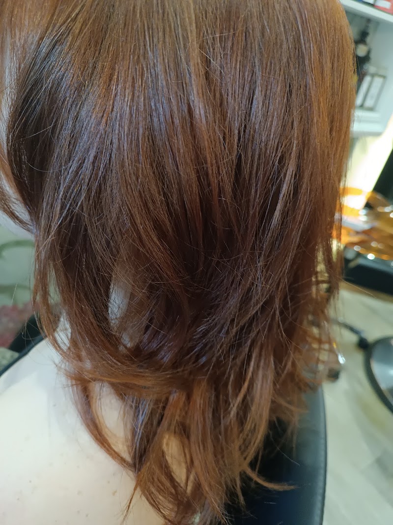 Divine Follie di Debora E Sarah Snc - Coiffure Forlì - OneBooking