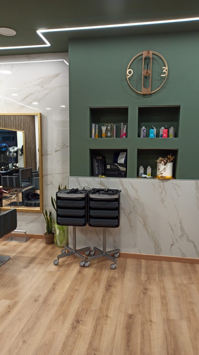 Iaconeta Group Parrucchiere - Coiffure Foggia - OneBooking
