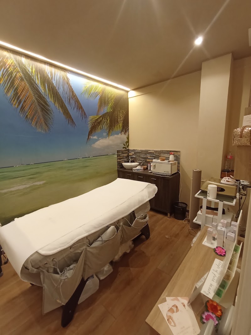 Chiaro Scuro Hair Beauty Latina - Coiffure Latina - OneBooking