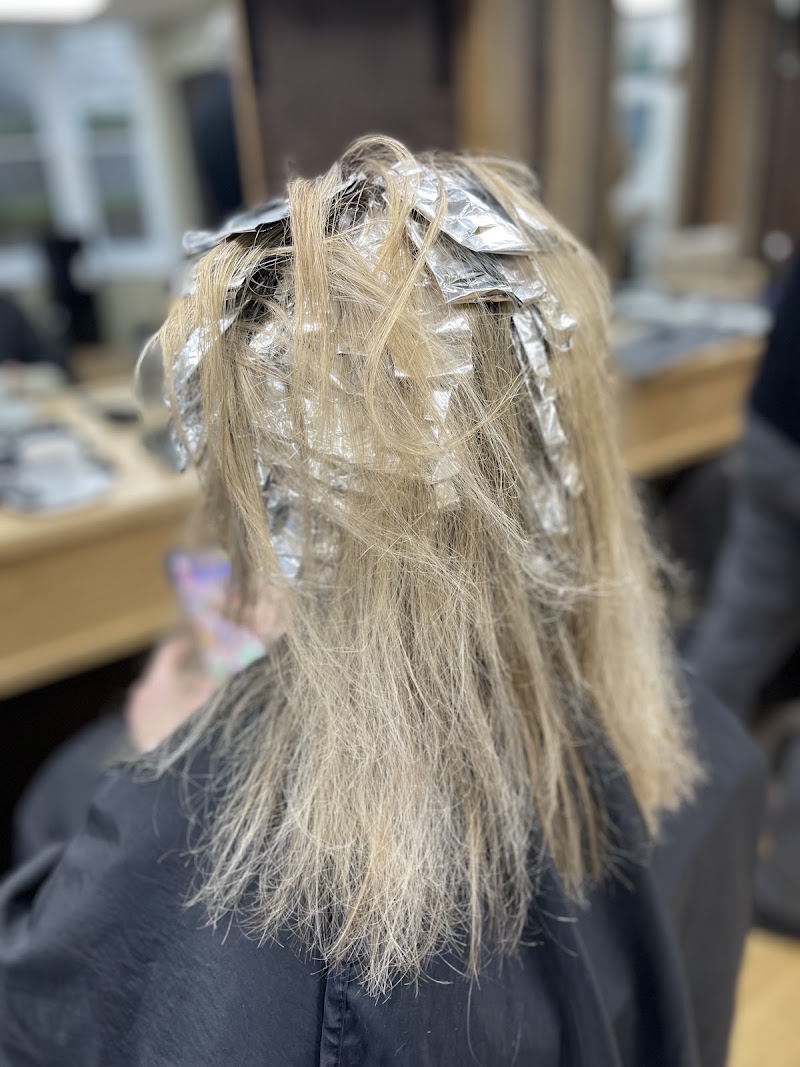 37 James Street Hair