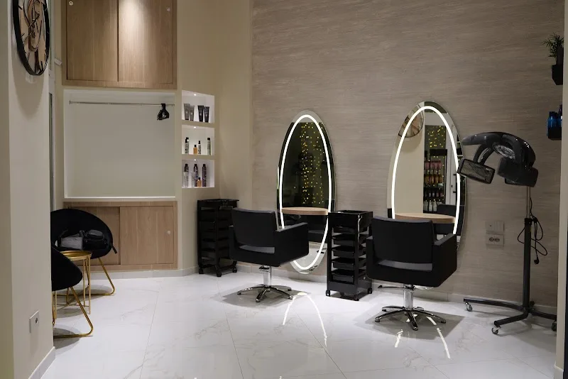 Ivana Russo Hair Stylist - Coiffure Catania - OneBooking