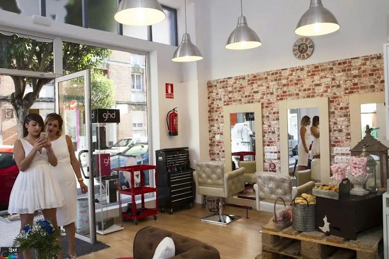 la pelu unisex gijon - Coiffure Gijón - OneBooking