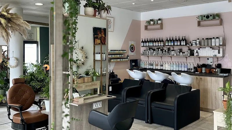 Flowers by Artborea Coiffeur Fleuriste
