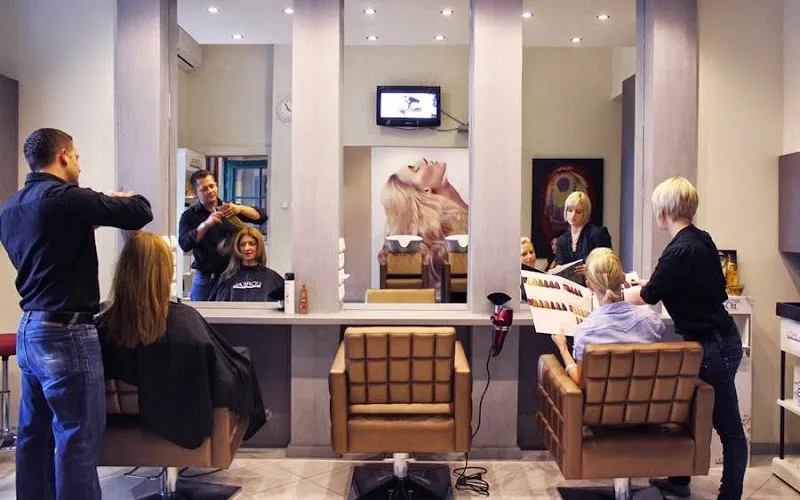 Hair Zone Hair salon
