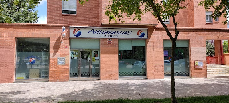 Peluquería Antoñanzas Los Gemelos - Coiffure Burgos - OneBooking