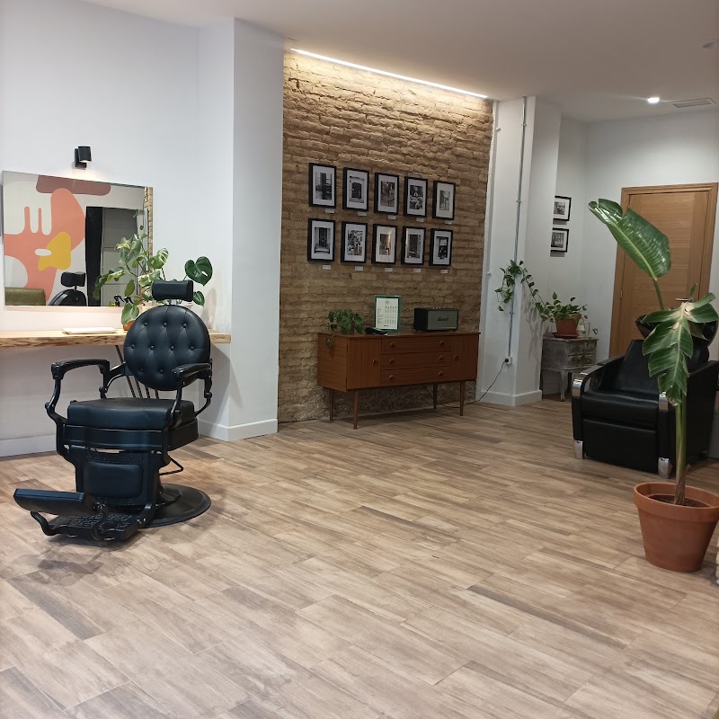 MESTIZO studio - Coiffure València - OneBooking