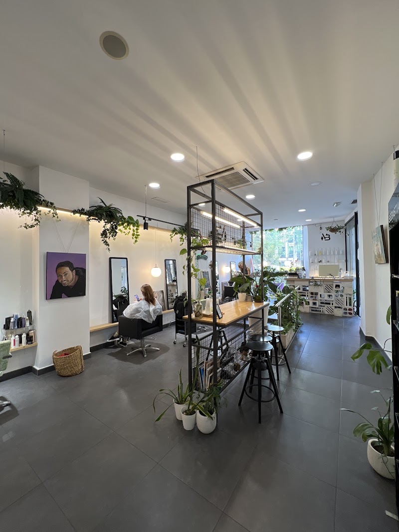 Verónica Busó Peluquería - Coiffure València - OneBooking