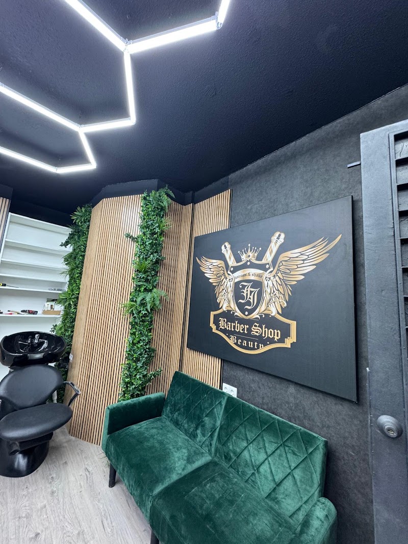 JJota BarberShop and Beauty Santo Domingo - Coiffure Murcia - OneBooking