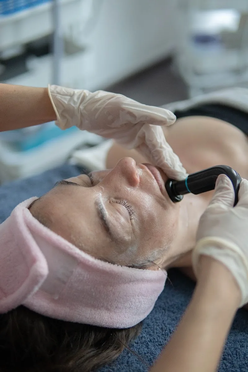 DONA by Noemí Herrera - Institut de beauté Sabadell - OneBooking