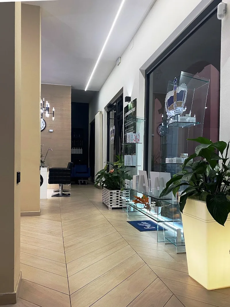Bulbo Experience - Parrucchiere e Barbiere - Coiffure Bologna - OneBooking
