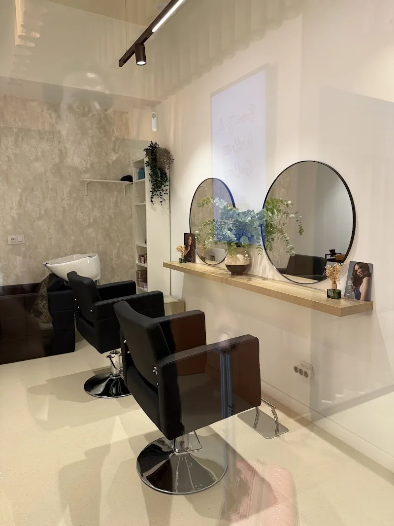 Sofia Da Costa Salón - Balayage Valencia