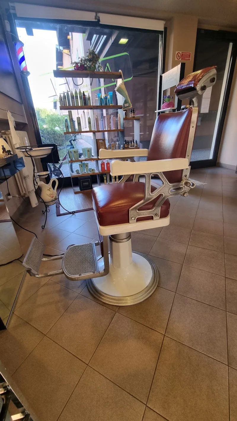 Manuel hair-trender - Coiffure Bergamo - OneBooking