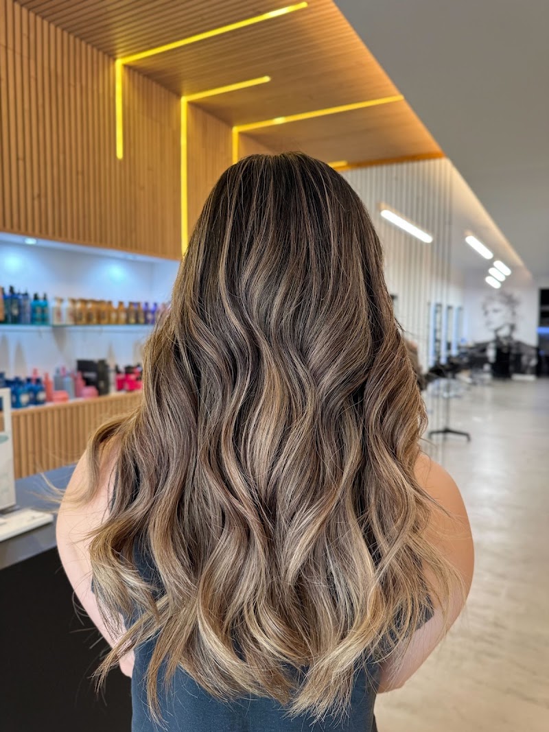 Desancho Estilistas | Reino de Valencia, 7 - Coiffure València - OneBooking