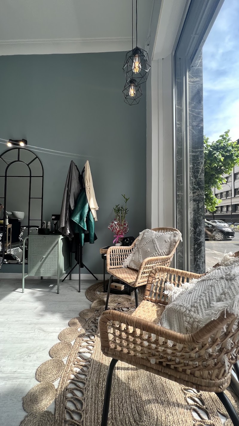 Salón Origen - Coiffure Bilbao - OneBooking