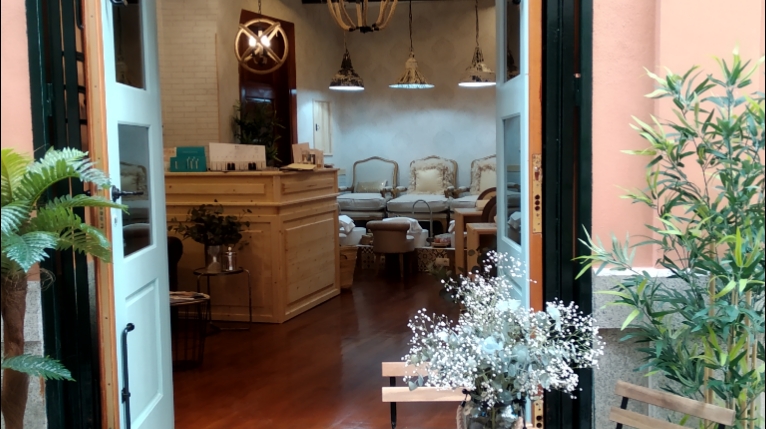 Calm & Beauty by iloftmalaga | Salón de belleza en el Centro de Málaga - Institut de beauté Málaga - Photo de couverture - OneBooking