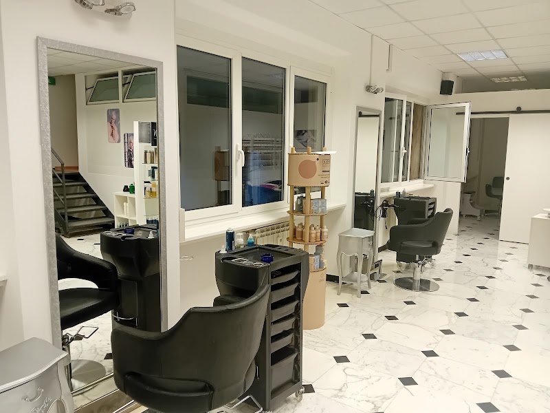 Glamour SL Parrucchieri - Coiffure Genoa - OneBooking