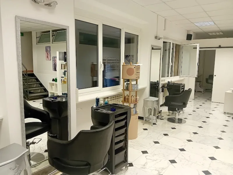 Glamour SL Parrucchieri - Coiffure Genoa - OneBooking