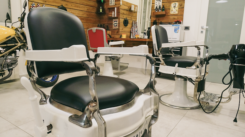Amedeo Barber Shop San Giacomo - Coiffure Ferrara - OneBooking