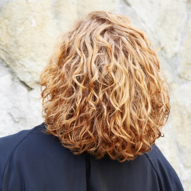 AVENUE HAIR SALON | Peluquerías en Bilbao - Coiffure Bilbao - OneBooking