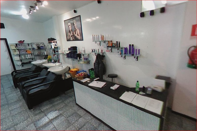 L'Onda Parrucchieri Forlì - Coiffure Forlì - OneBooking