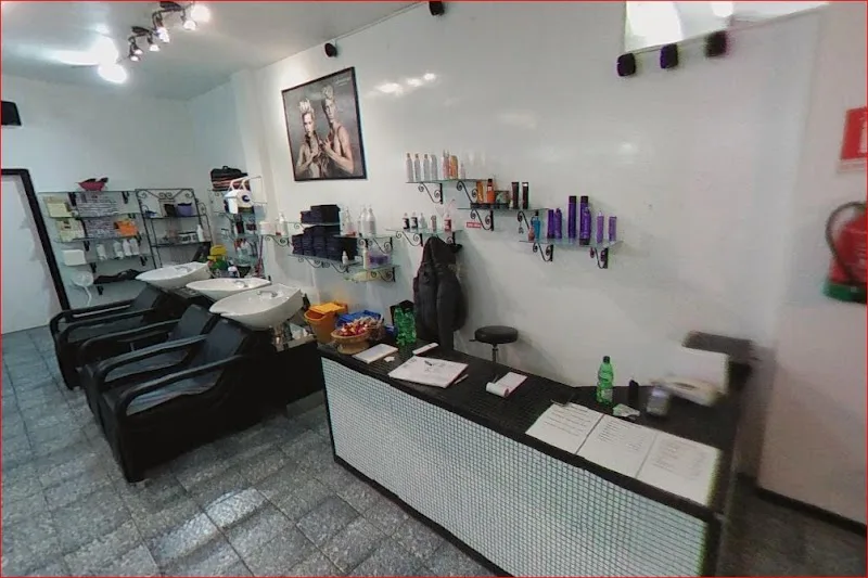 L'Onda Parrucchieri Forlì - Coiffure Forlì - OneBooking