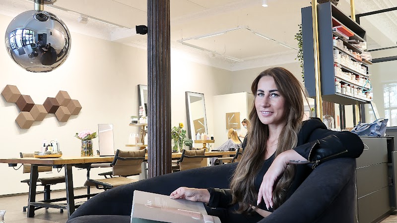 Room21 Hair Hamburg - Coiffure Hamburg - OneBooking